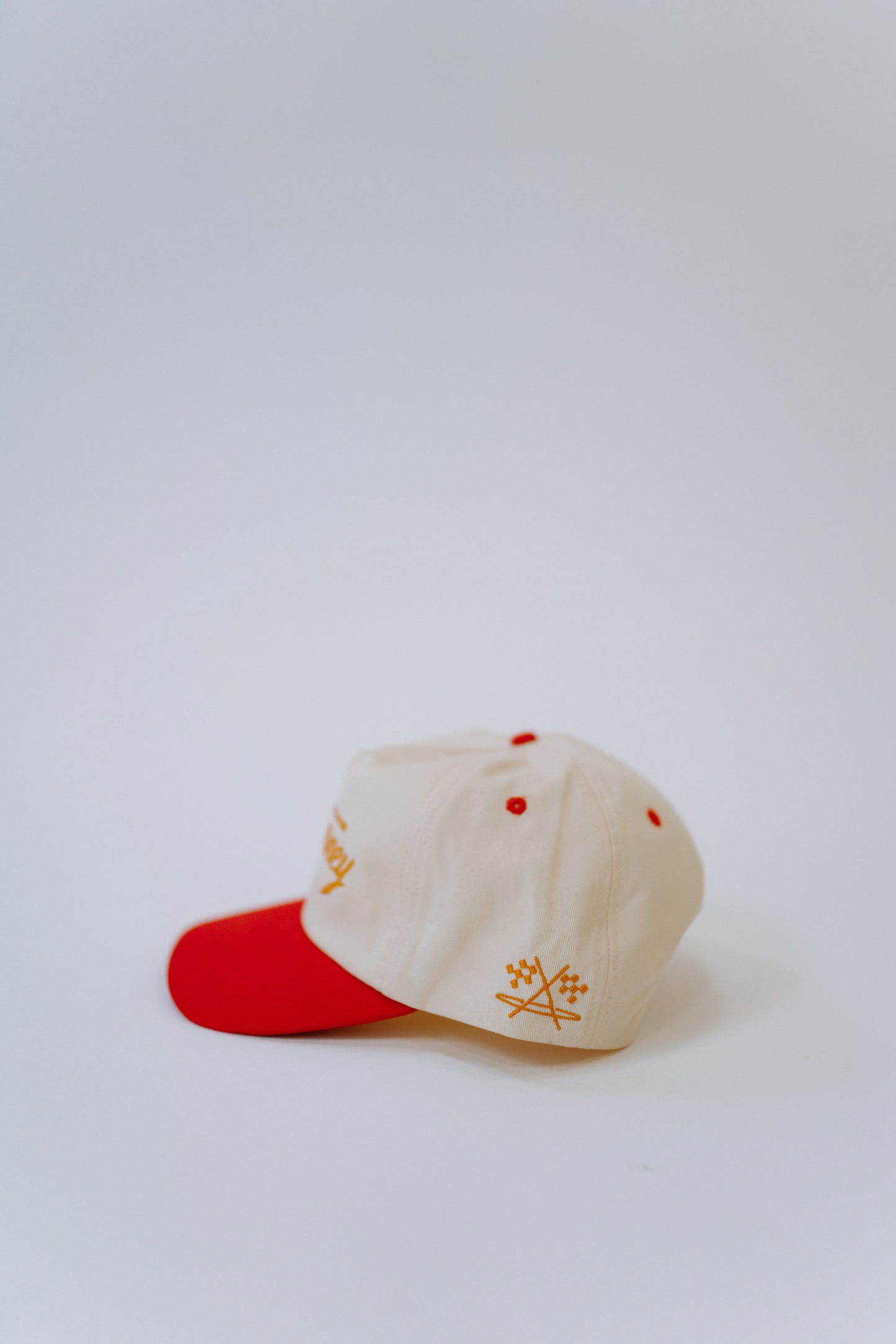"CLASSIC CAP" RED